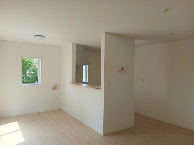 【新築戸建て】潟上市天王第18　2号棟の居間・リビング