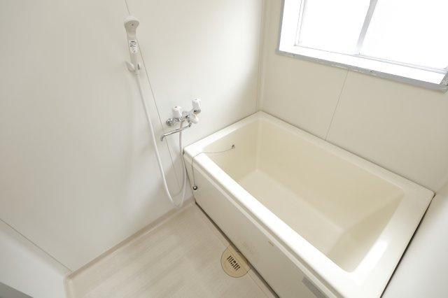 サニーエルムの浴室