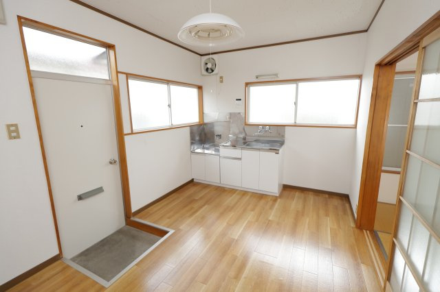 サニーエルムの居間・リビング