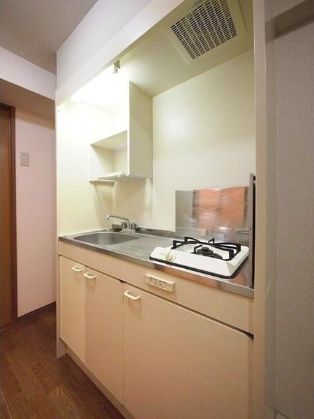 クレストステージ瑞穂のキッチン