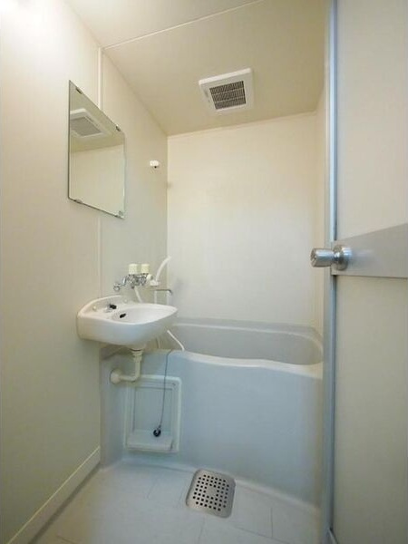 クレストステージ瑞穂の浴室