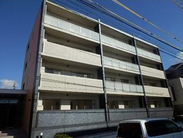 エクセル新宿の外観