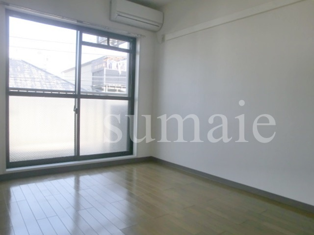 KODAガーデン新小岩の居間・リビング|使いやすい洋室です♪