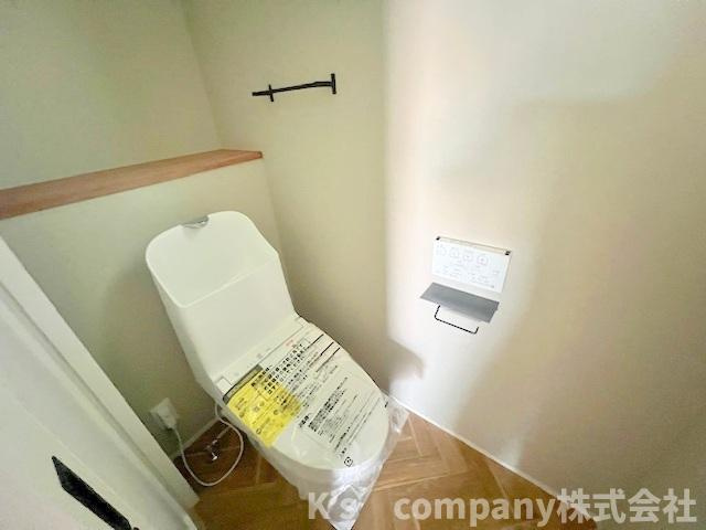 ●藤沢市辻堂東海岸1丁目　新築戸建　3号棟のトイレ|2階トイレ◇