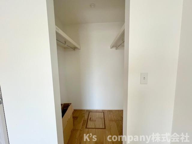 ●藤沢市辻堂東海岸1丁目　新築戸建　3号棟の収納|主寝室のウォークインクローゼット☆