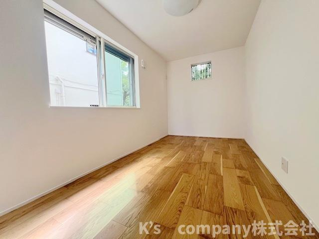 ●藤沢市辻堂東海岸1丁目　新築戸建　3号棟の洋室|洋室5.9帖◇お子様のお部屋趣味のお部屋、書斎などにおすすめです◇