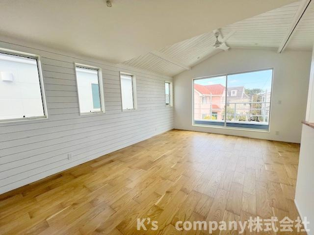 ●藤沢市辻堂東海岸1丁目　新築戸建　3号棟の居間・リビング|南東向きのリビングは広々21帖以上☆ゆとりのある空間です☆
