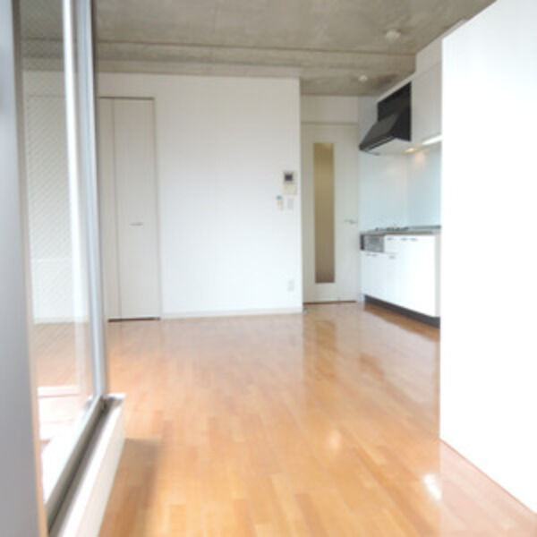 ESTACION KANAYAMA WEST・EAST　名古屋市賃貸　仲介手数料無料の居間・リビング