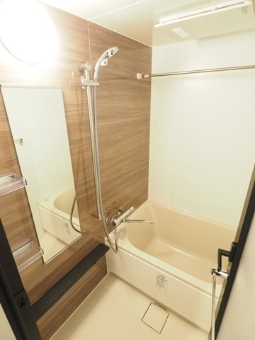 新品家具付きマンション中根19(KaGood東京)の浴室