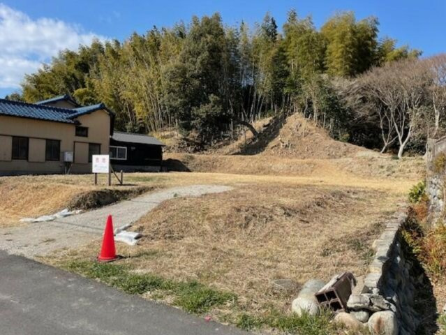 常滑市西阿野字半月　売り土地
