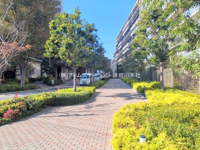 【その他】 | アトムセレクト　プレミスト船橋塚田１階 | 敷地内通路