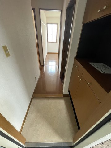 シェリー西谷の玄関