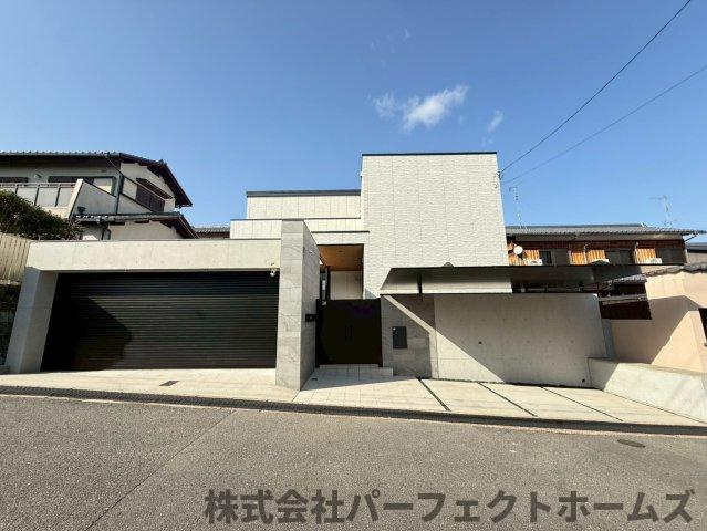 東香里3丁目戸建