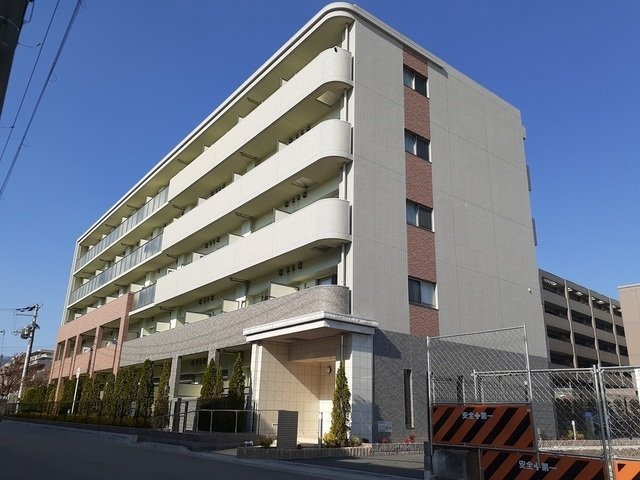 カーロ．アロッジオ