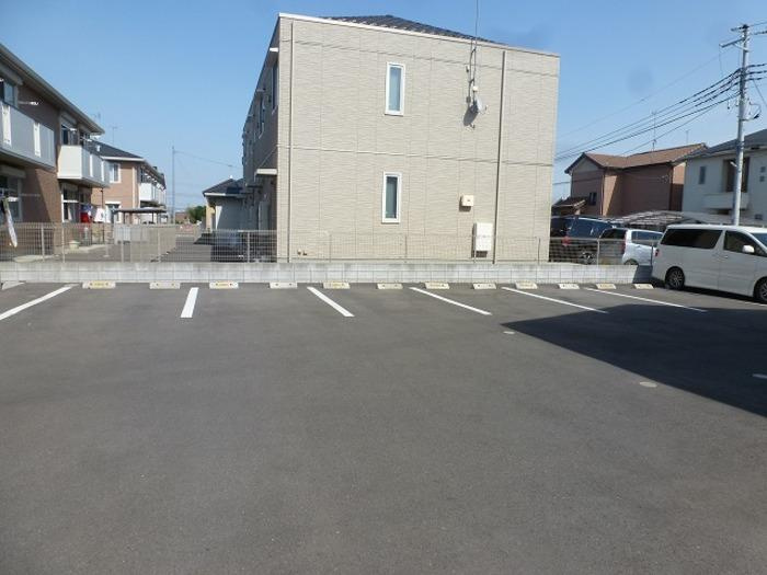 エルクレール古氷 Ｂ棟の駐車場