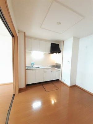 【キッチン】 | リヴェ－ル