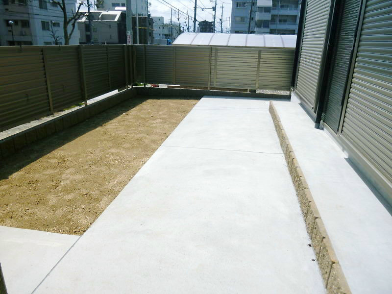 ｃｏｍｏｄｏ八勝通Ａ棟の外観