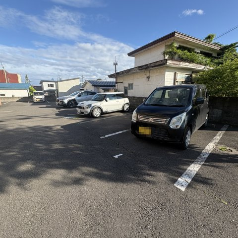グランコート登別の駐車場