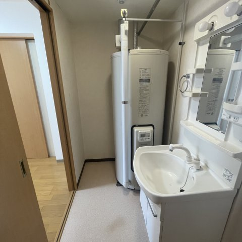 グランコート登別の洗面所
