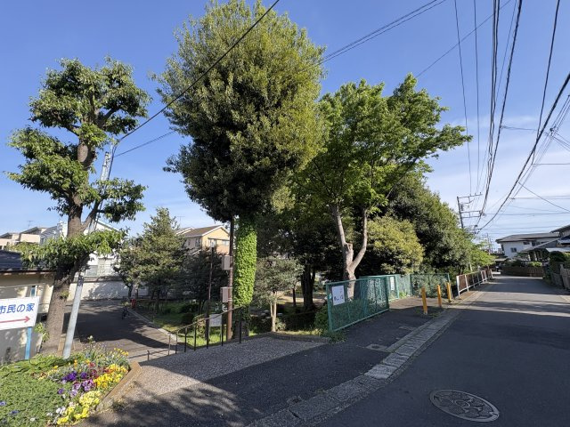 藤沢市高倉　中古戸建の周辺|現地から約30m高倉市民の家付近の風景

