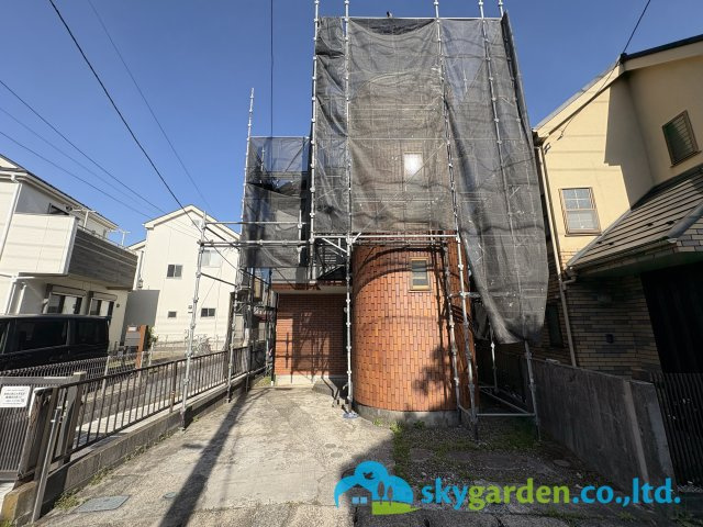 藤沢市高倉　中古戸建の外観|内外装リフォーム中
2026年4月21日撮影