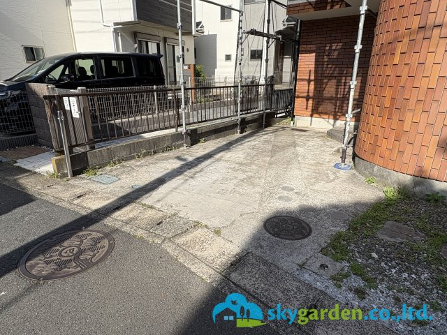 藤沢市高倉　中古戸建の駐車場|駐車場です