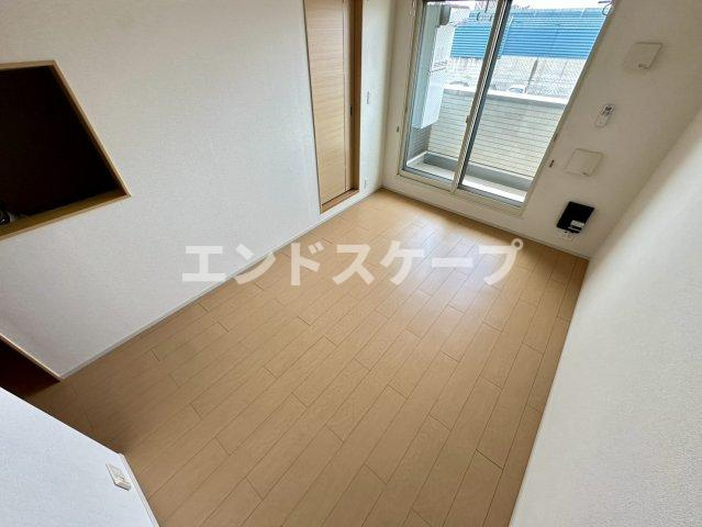 カーサ　モデルノＢの居間・リビング|高崎、前橋のお部屋探しはエンドスケープまで！お客様の理想お聞かせ下さい♪