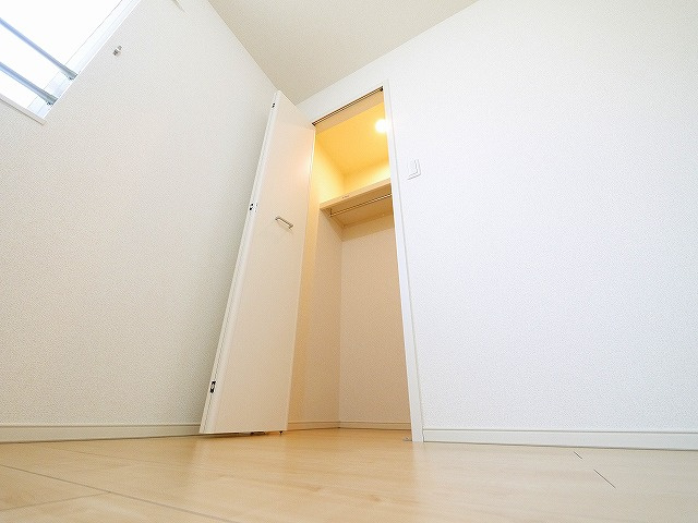 アルバ　Ⅲの収納|大きなスペースがあり、収納には困りません