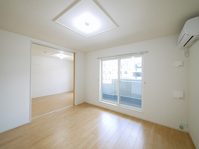 アルバ　Ⅲの居間・リビング|ゆったり過ごせる居間です