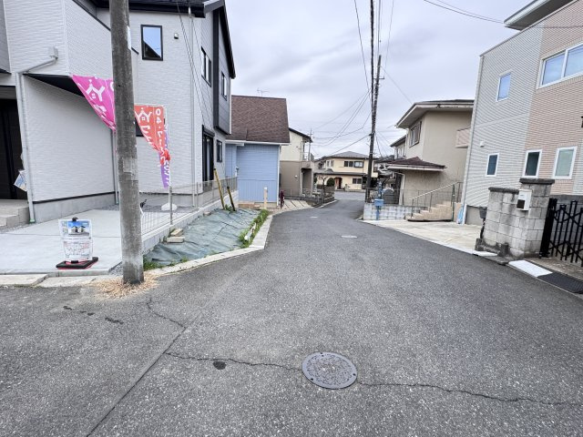 流山市東深井新築戸建（東深井17期）の前面道路含む現地写真|南側前面道路