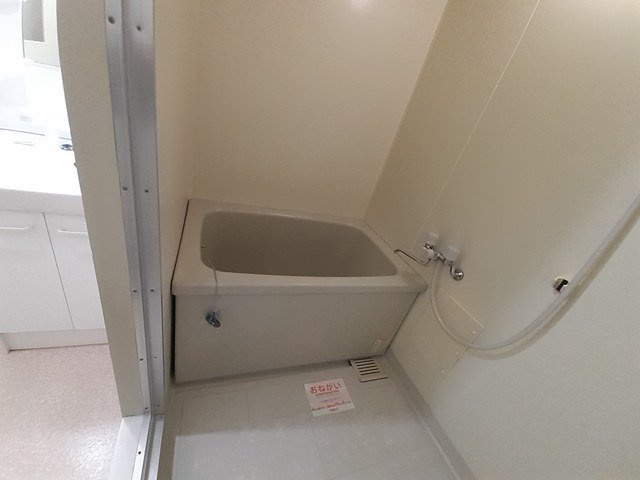 ディアコート横山の浴室