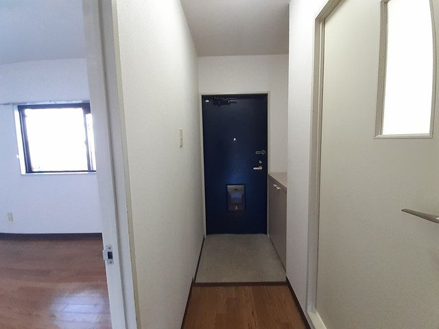 ディアコート横山の玄関