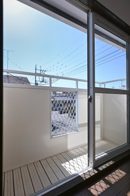 【バルコニー】 | 太田市龍舞町 中古住宅 | バルコニー付きで小さなお子様も安心♪