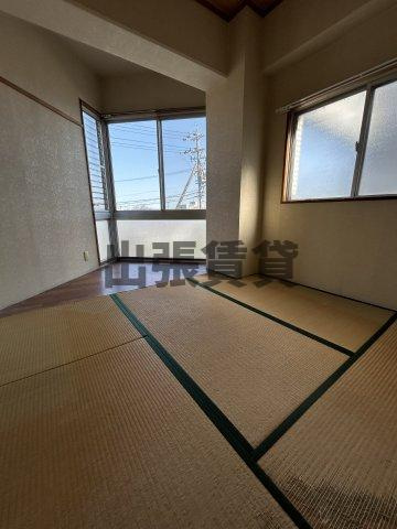 仲介手数料0円！！フルーヴェ1番館の和室