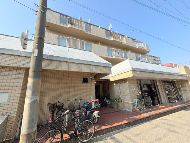 シャトーグリーンの外観