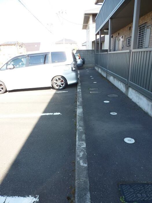 リシェスの駐車場