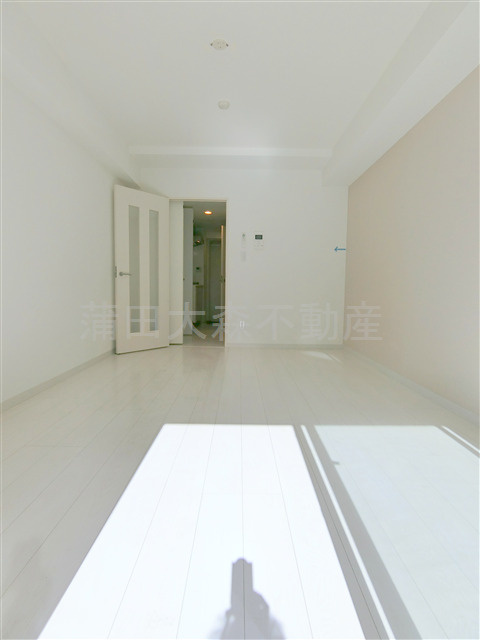 ウイングプレミア蒲田の居間・リビング|洋室