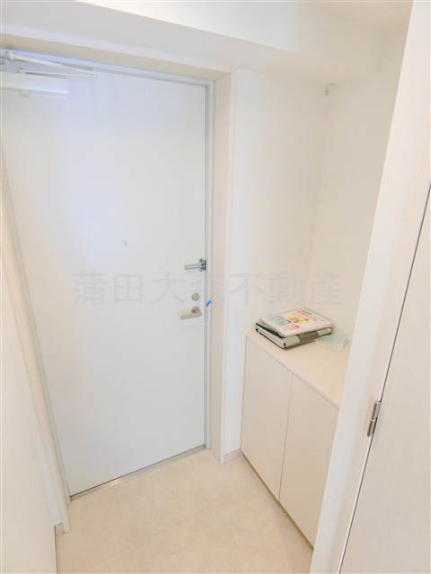 ウイングプレミア蒲田の玄関