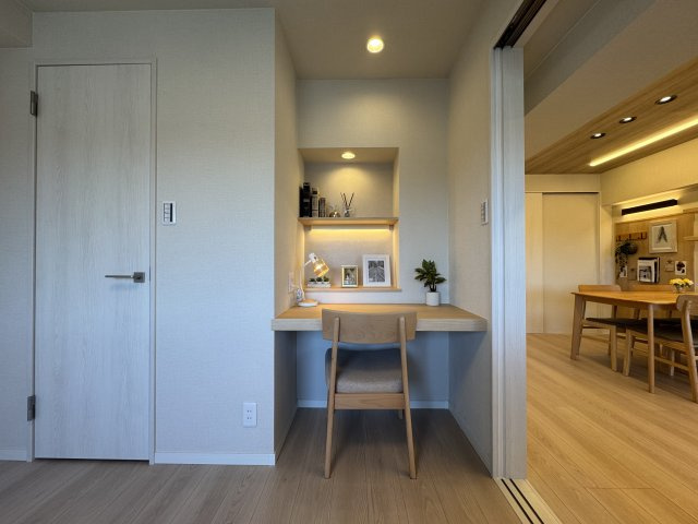 ミニカムマンションの洋室
