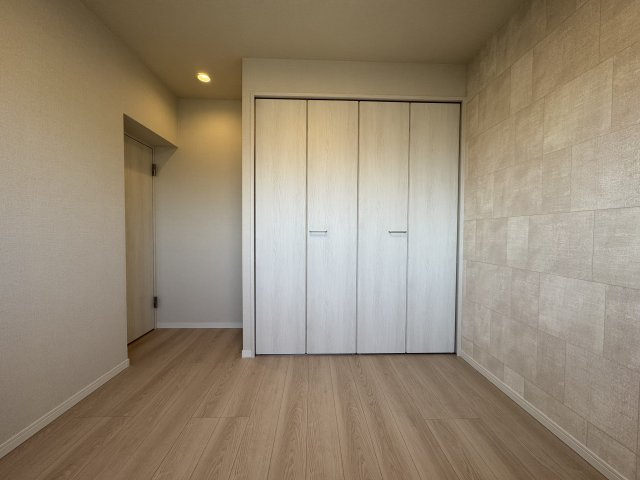 ミニカムマンションの洋室