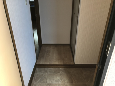 【玄関】 | リヴェール高沢 Ａ/Ｂ | 玄関