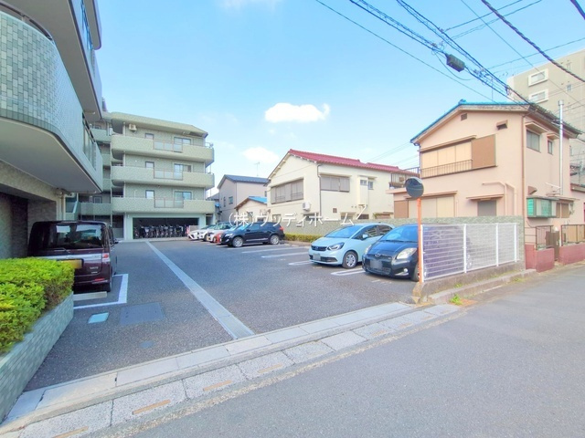 ライオンズマンション越谷南　中古マンションの外観