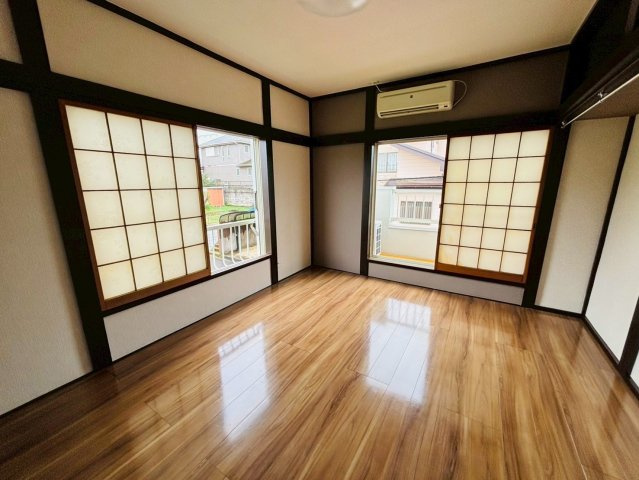 榎戸　中古戸建の洋室