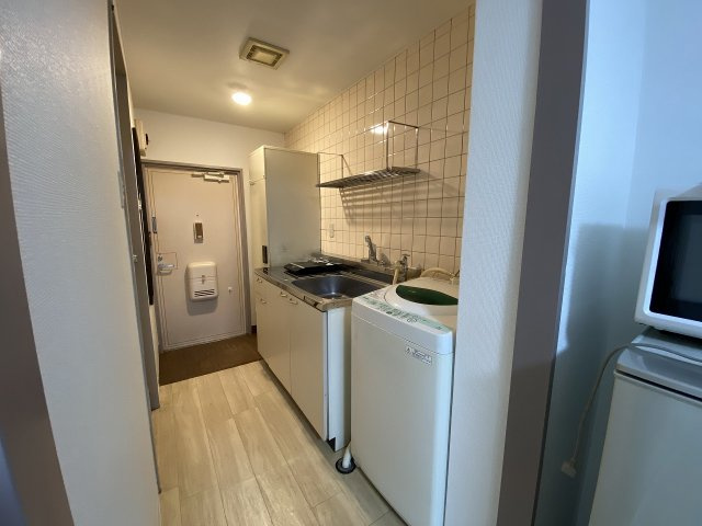 セントラル白山の玄関