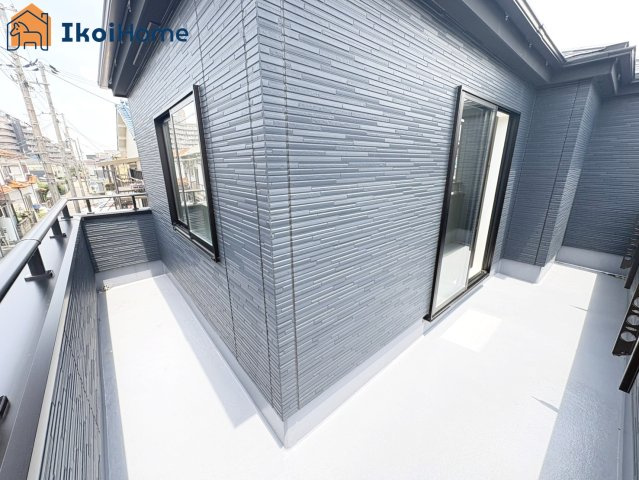 明石市魚住町清水4期　新築戸建のバルコニー|【ホームページに現地動画掲載中】●年中無休：当日予約可●陽当り良好の広々バルコニーです♪