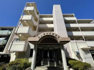 エレガンス秋山Ⅱ