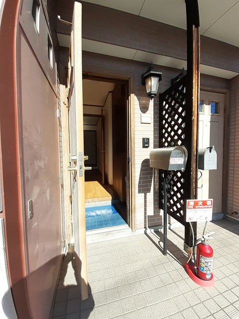 メゾングローリアの玄関|玄関