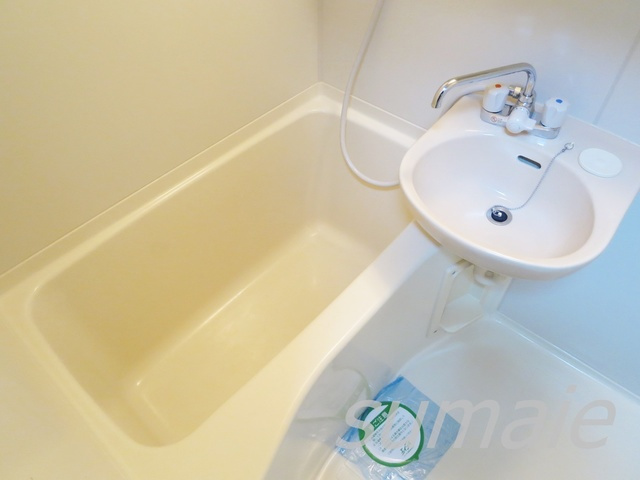 フローラ水山Ⅱの浴室|お風呂で日々の疲れを落としましょう