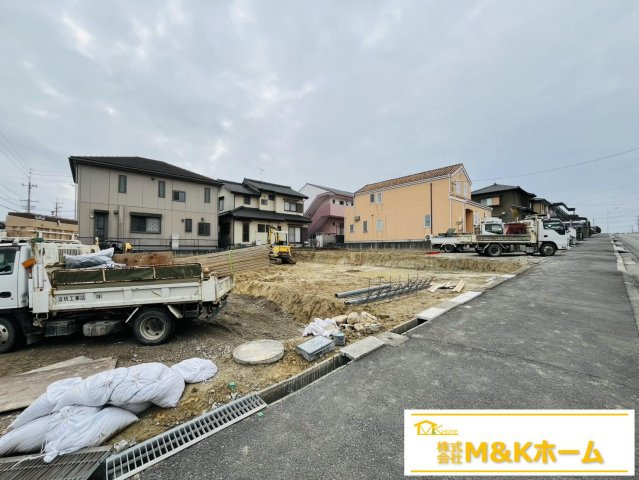 知多市梅が丘1丁目　全3棟　3号棟の前面道路含む現地写真|R8.2.27撮影　前道約5.9ｍ！