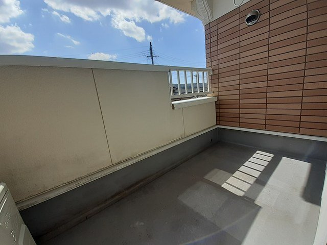 メリディエース・モンスのバルコニー